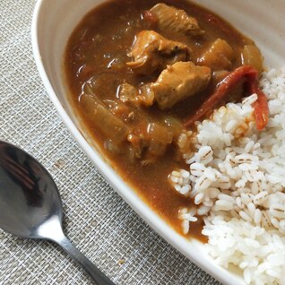 鶏胸肉とトマトのカレー